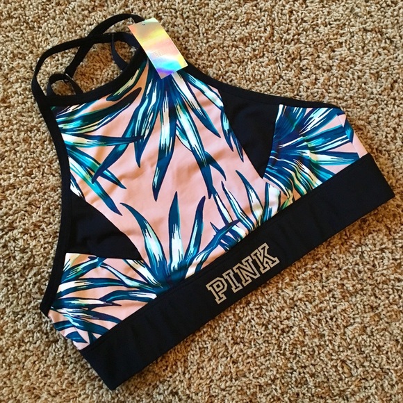 PINK Victoria's Secret Other - PINK Victoria’s Secret Ultimate Sports Bra